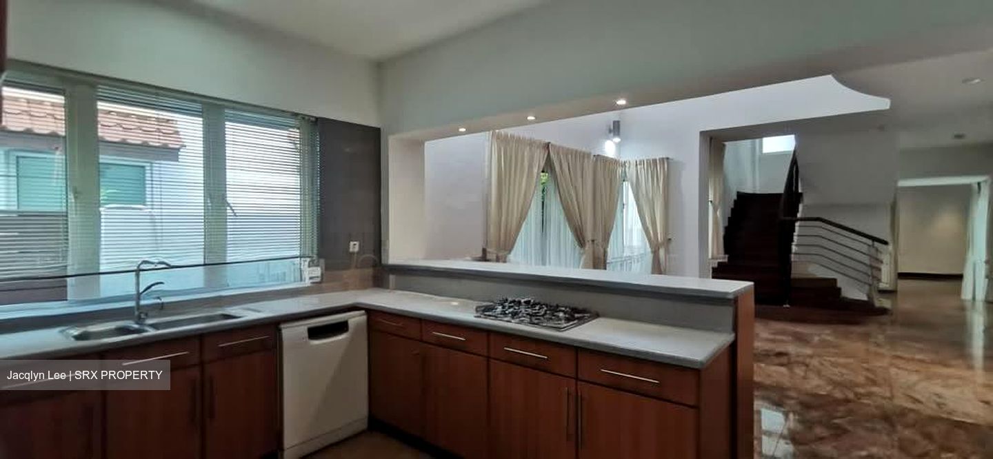 Branksome Road (D15), Detached #577209901